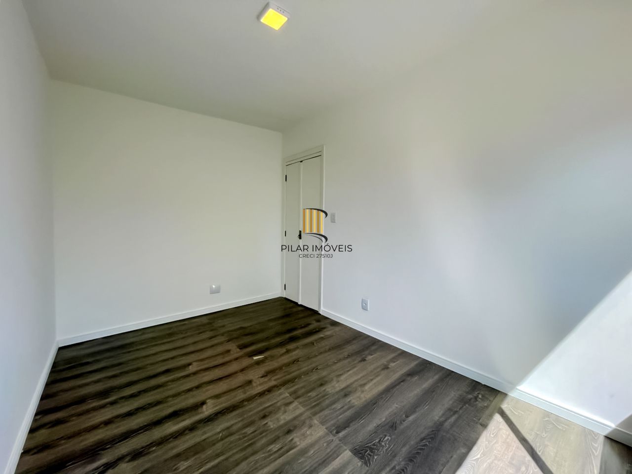 Apartamento 2 dormitórios no bairro Tristeza