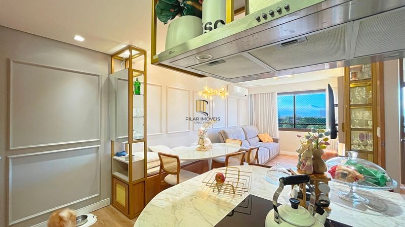 Apartamento para Venda - 76,69m², 3 dormitórios, sendo 1 suite, 1 vaga - Camaquã