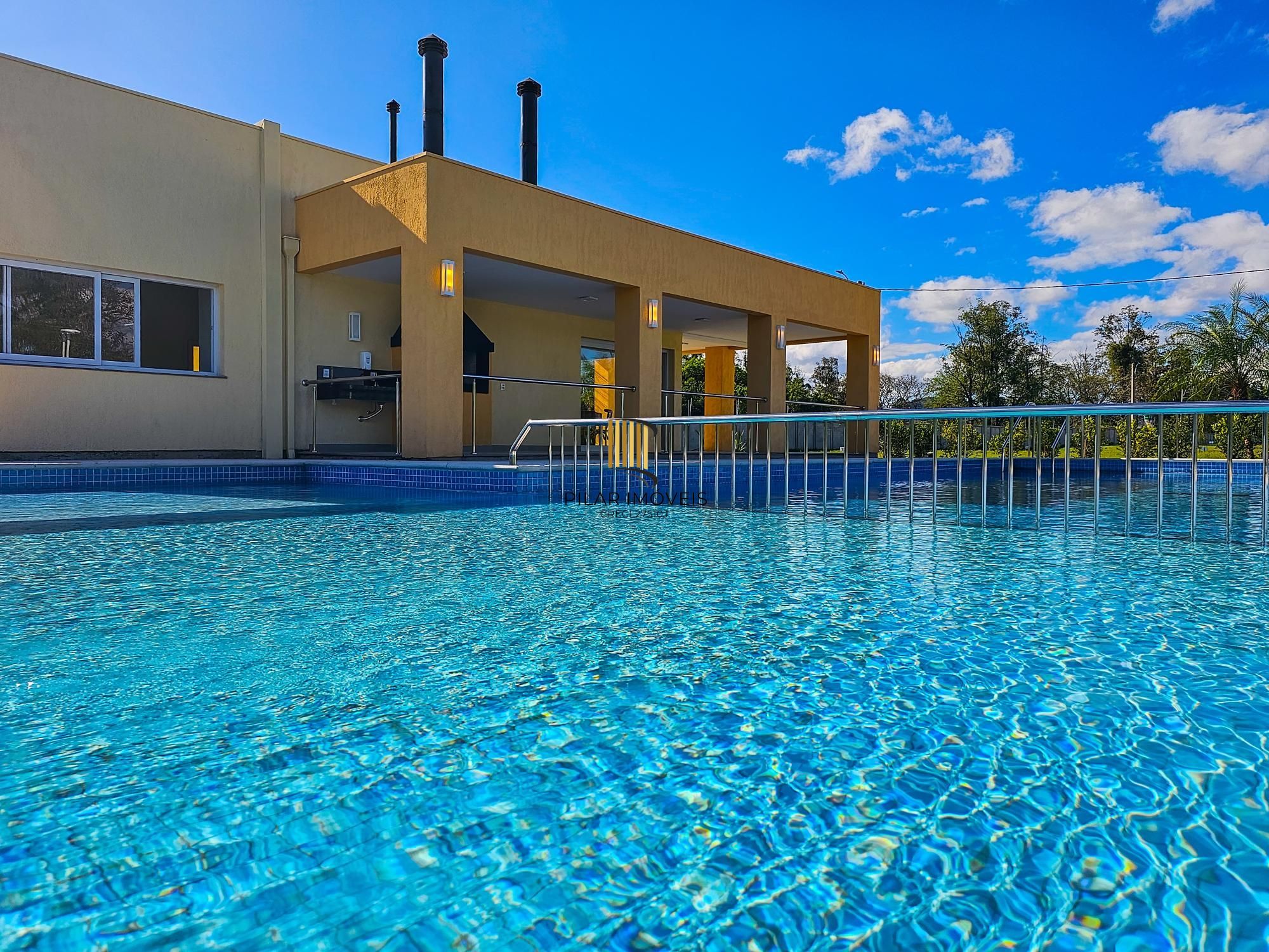 Casa Condominio em Porto Alegre, no bairro Hípica, com 3 dormitório(s), e 3 banheiros, à venda.
