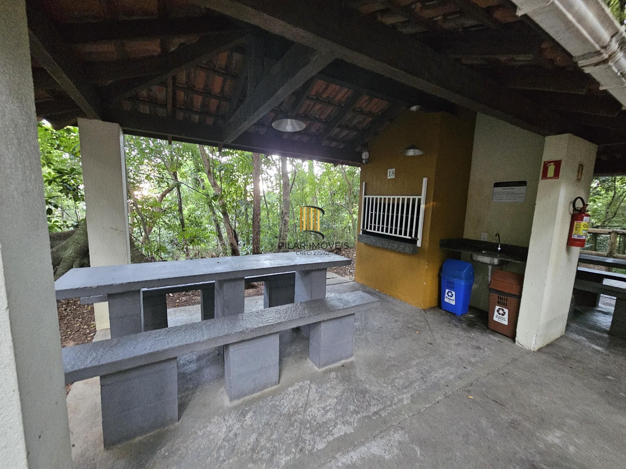 Apartamento semi mobiliado impecável com vista no Condominio Terra Nature !