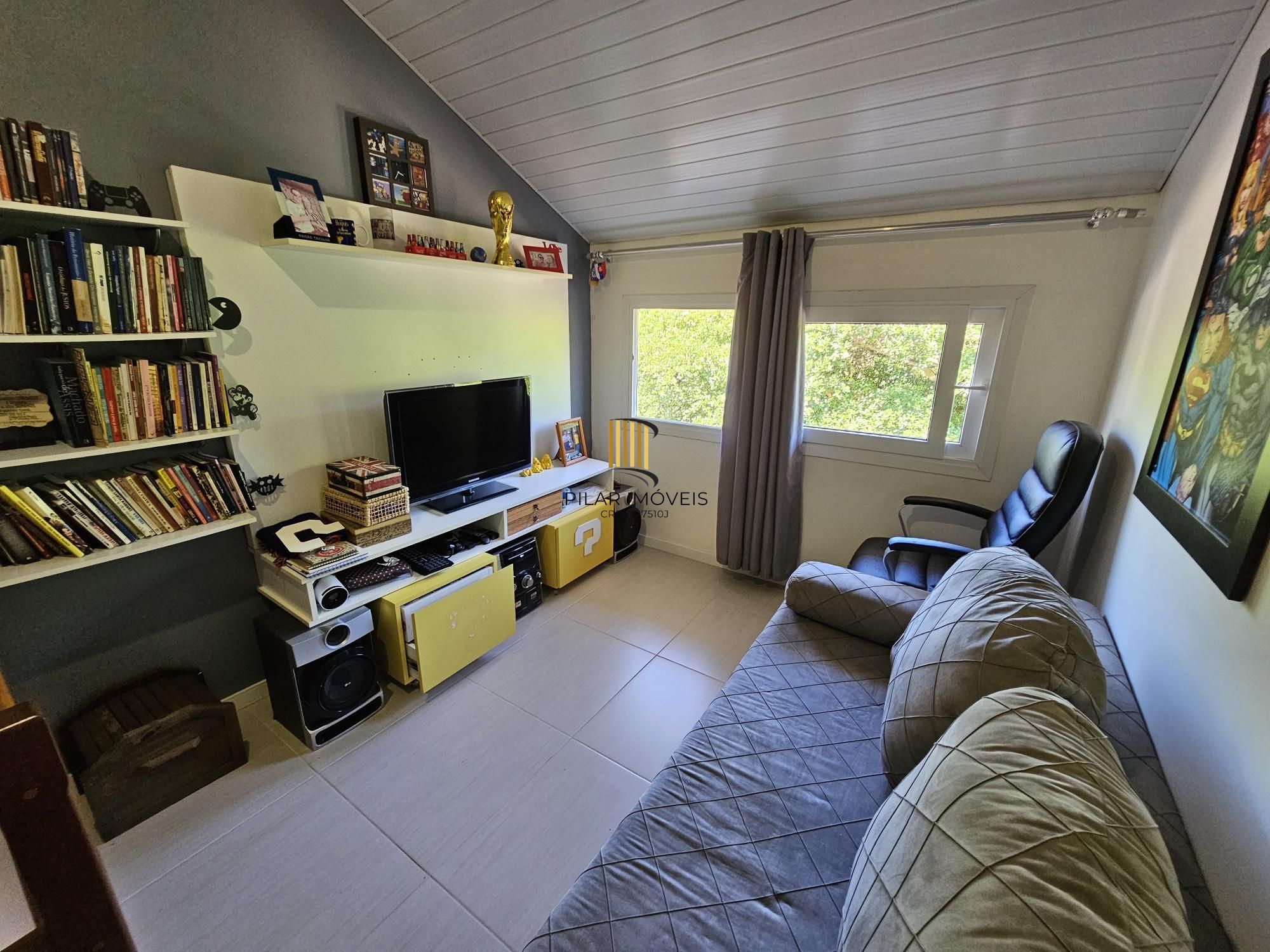 Sobrado em condomínio fechado