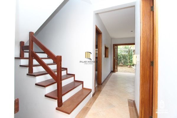Casa para Venda - 212.52m², 3 dormitórios, sendo 1 suites, 2 vagas - Imperial Parque