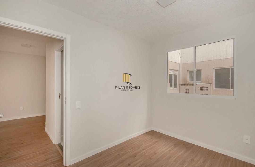 Ótimo apto térreo com 2 dormitórios com vaga de estacionamento