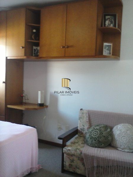Casa Condominio para Venda - 239.71m², 3 dormitórios, sendo 1 suites, 2 vagas - Cavalhada
