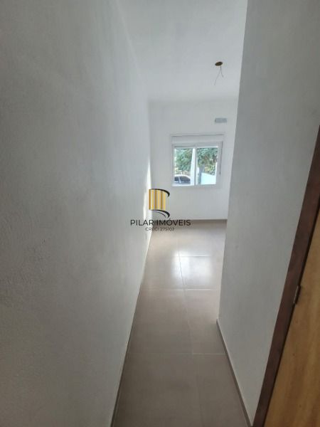 Casa em Porto Alegre, no bairro Hípica, com 3 dormitório(s), e 3 banheiros, à venda.