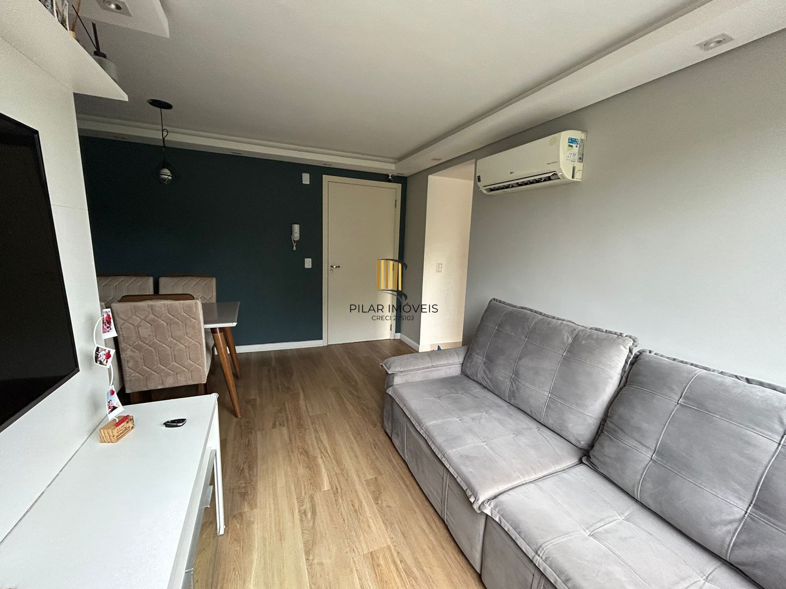 Apartamento 2 dormitórios no bairro Vila Nova