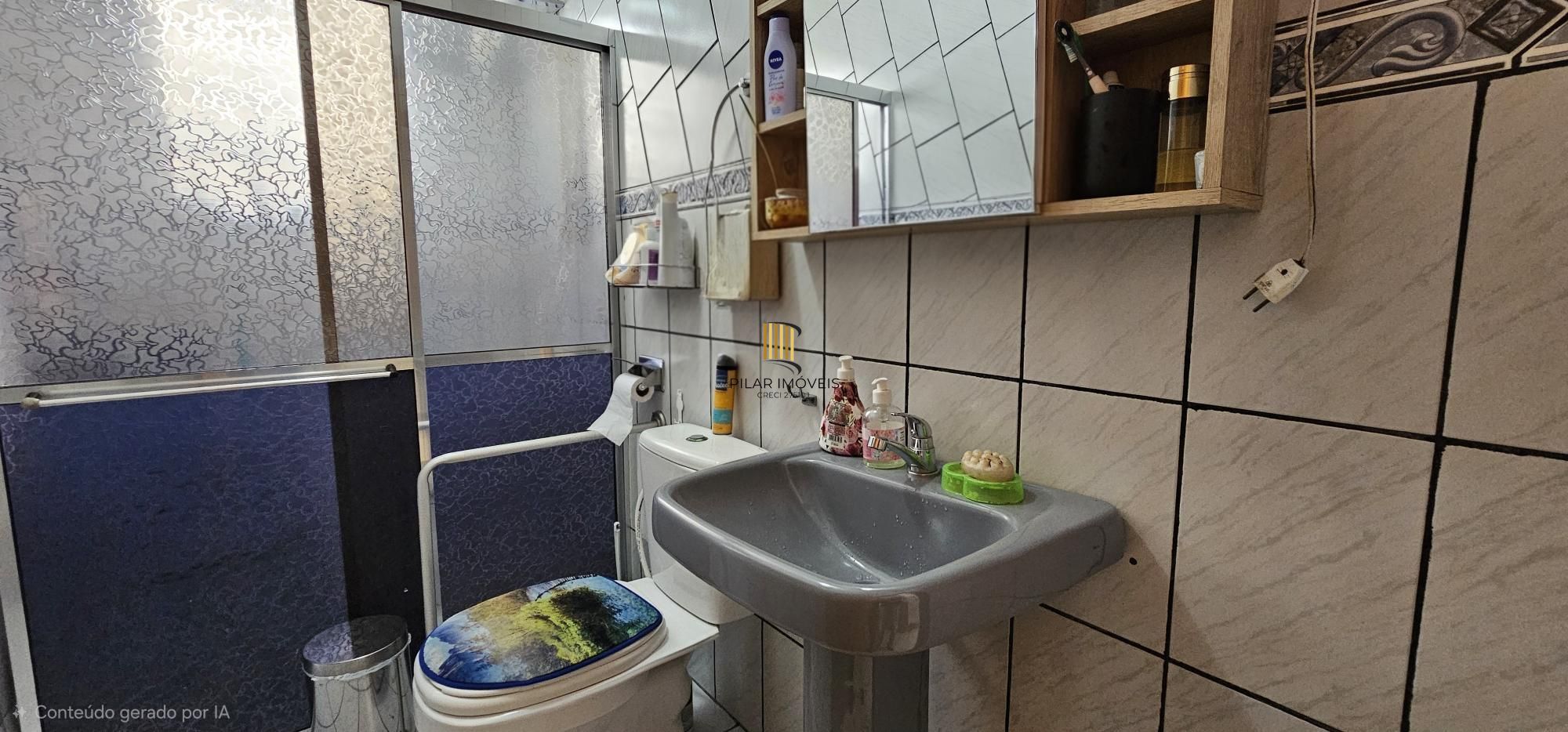 Casa 4 dormitórios no bairro Restinga