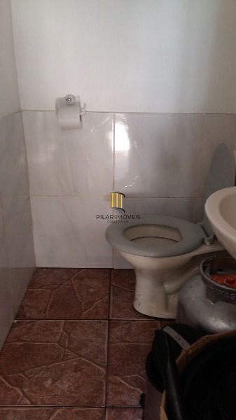 Casa para Venda - 128m², 2 dormitórios, 6 vagas - Medianeira