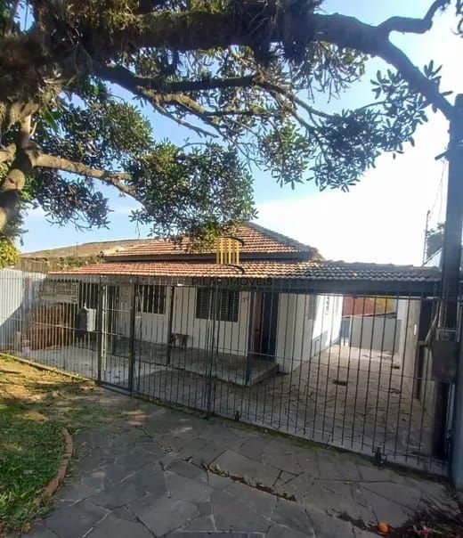 Casa 2 dormitórios no bairro Cavalhada