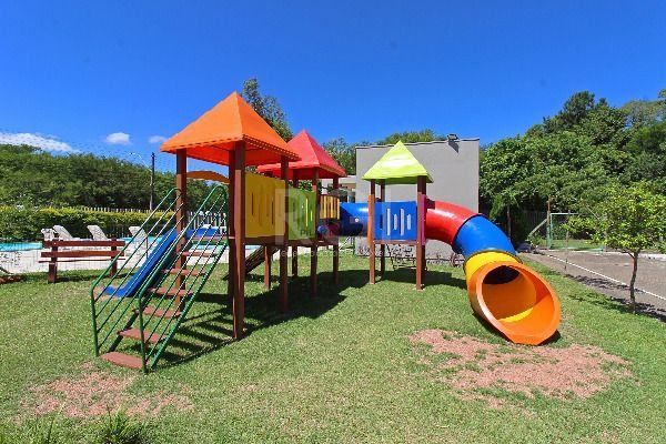 Casa Condominio em Porto Alegre, no bairro Aberta Dos Morros, com 3 dormitório(s), e 3 banheiros, à venda.