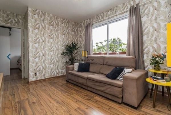 Apartamento em Porto Alegre, no bairro Camaquã, com 1 dormitório(s), e 1 banheiros, à venda. - Pilar Imóveis