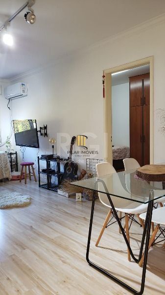 Apartamento para Venda - 49.21m², 1 dormitório, 1 vaga - Nonoai
