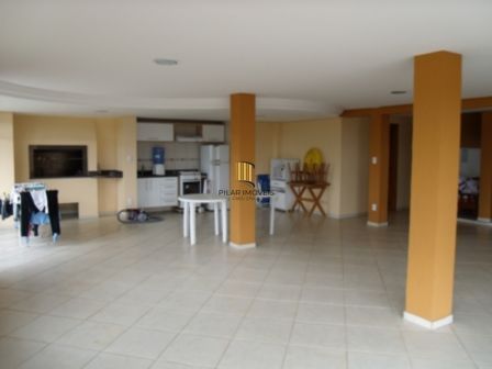Casa para Venda - 300m², 3 dormitórios, sendo 1 suites, 4 vagas - Vila Nova