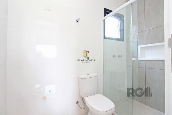 Casa Condominio em Porto Alegre, no bairro Hípica, com 3 dormitório(s), e 3 banheiros, à venda.