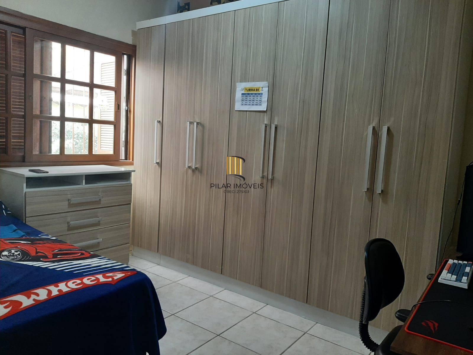 Casa 3 dormitórios no bairro Restinga