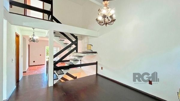 Casa para Venda - 206m², 3 dormitórios, sendo 1 suites, 4 vagas - Ipanema