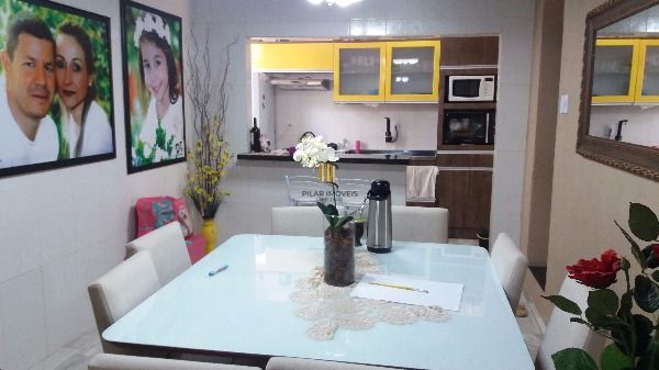 Casa para Venda - 130m², 3 dormitórios, 2 vagas - Restinga