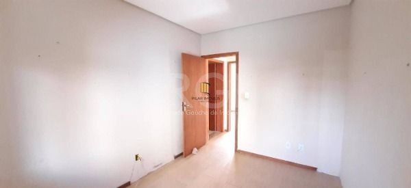 Casa para Venda - 239m², 5 dormitórios, sendo 1 suites, 4 vagas - Hípica