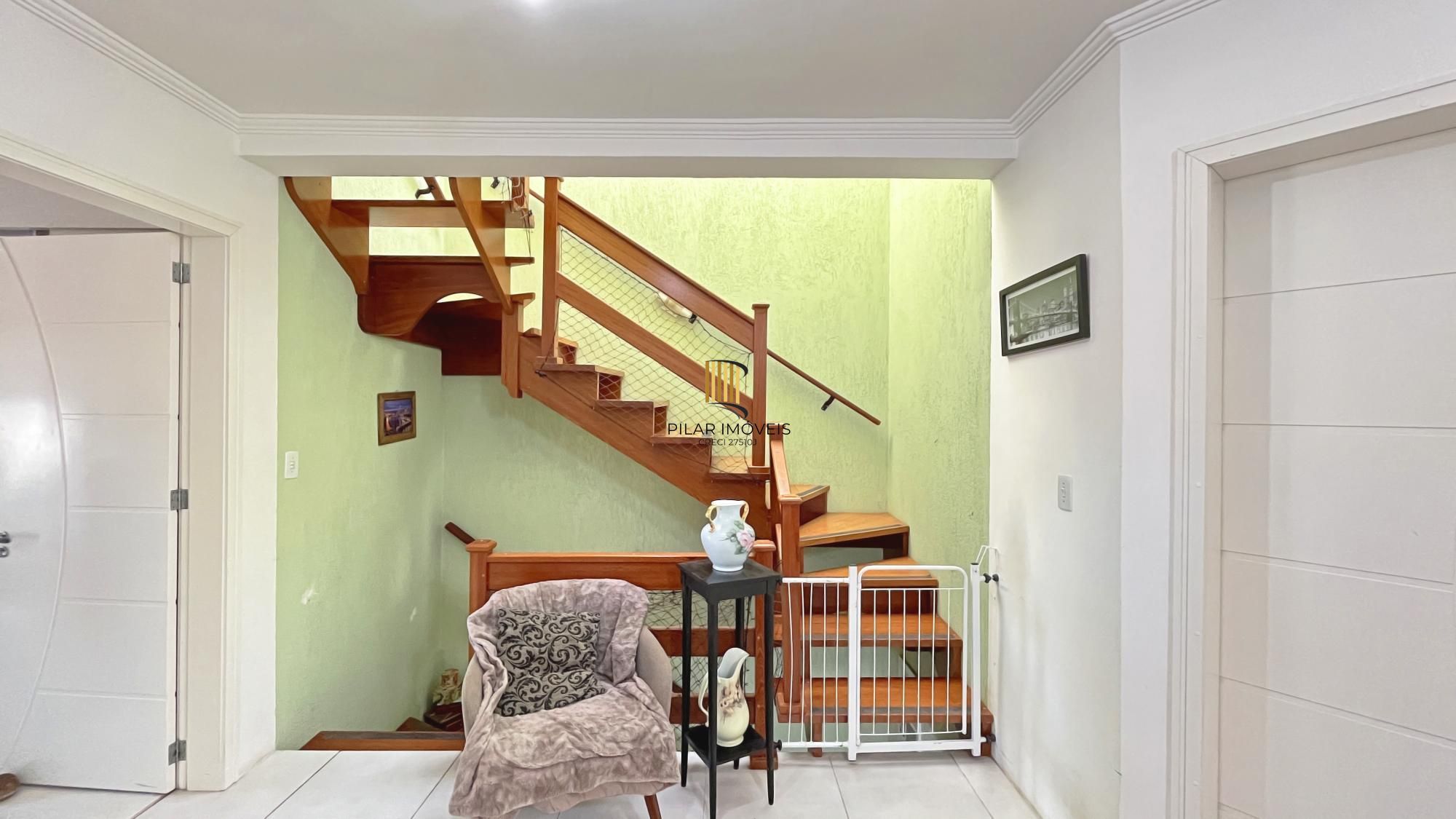 Casa de Condomínio 3 dormitórios no bairro Hípica