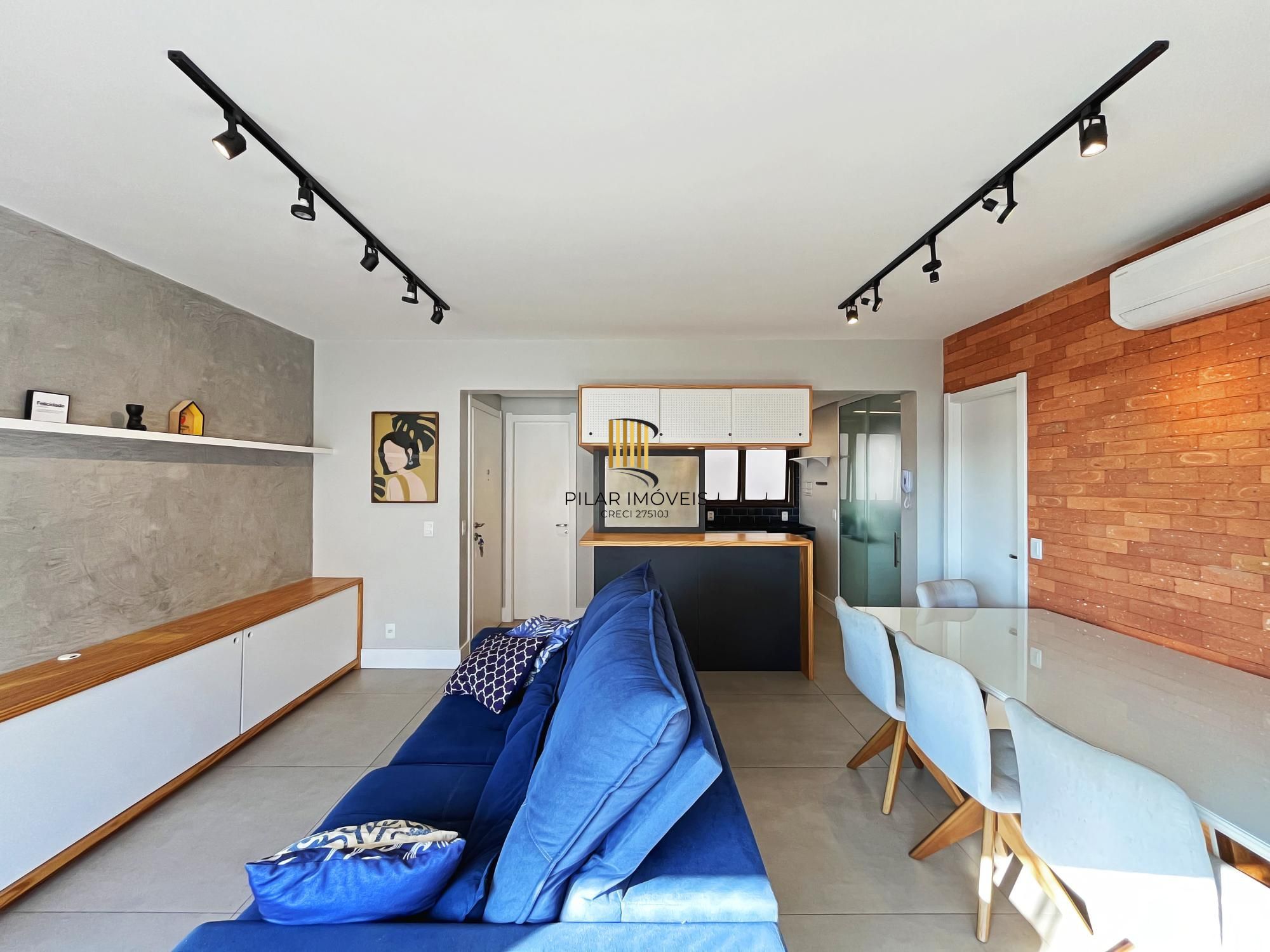 Excelente apartamento com 3 dormitório com 1 suíte á venda no bairro Tristeza.