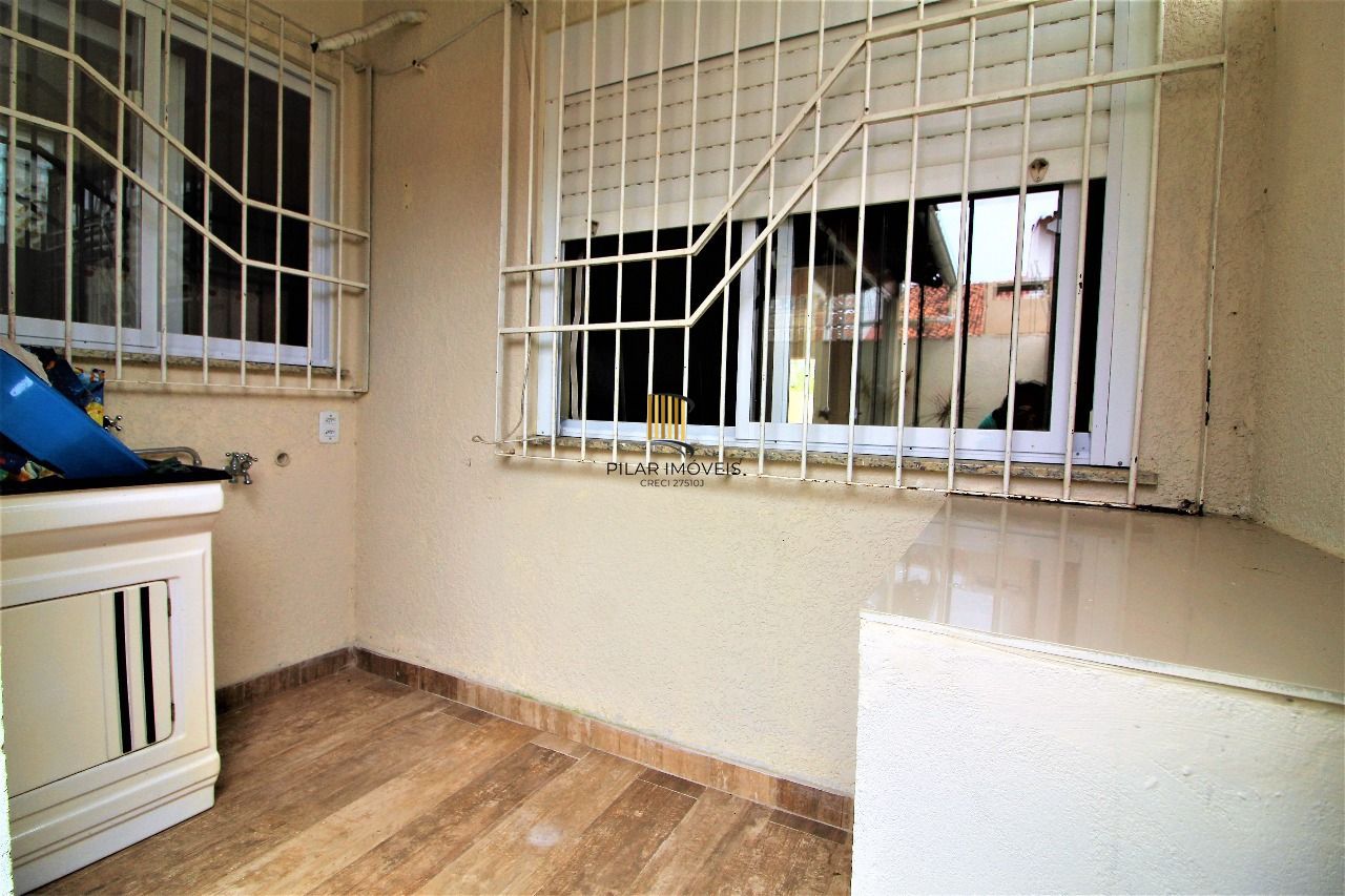 Casa 2 dormitórios no bairro Aberta dos Morros