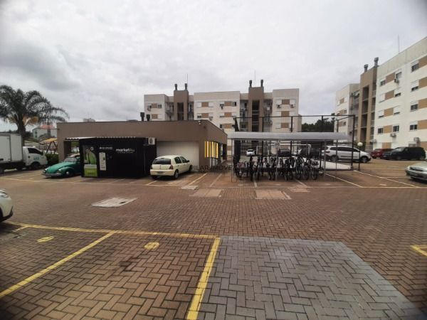 Apartamento em Porto Alegre, no bairro Vila Nova, com 2 dormitório(s), e 2 banheiros, à venda.