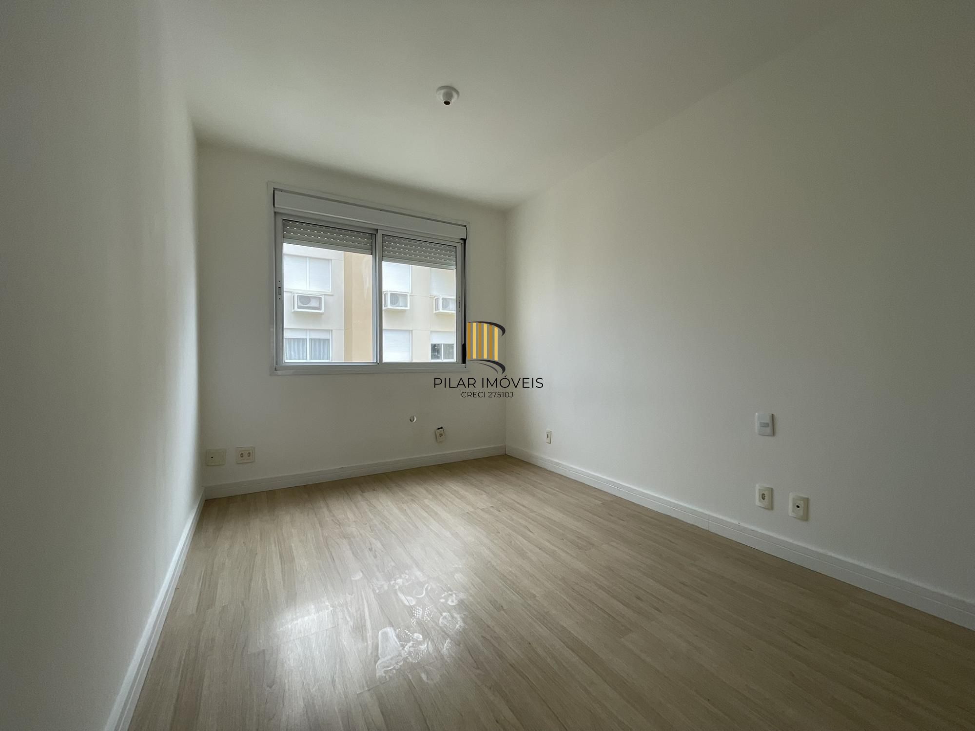 Excelente apto próximo ao Shopping Bourbon Teresópolis de 2 dormitórios com suíte em andar alto