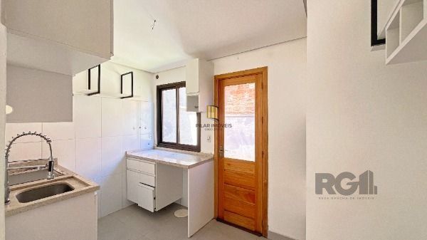 Casa de Condomínio 3 dormitórios no bairro Nonoai