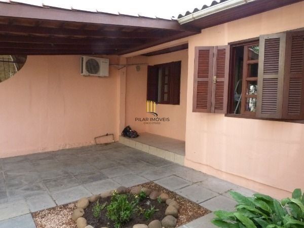 Casa para Venda - 90m², 3 dormitórios, 1 vaga - Restinga