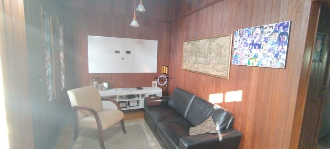 Casa 2 dormitórios no bairro Vila Nova