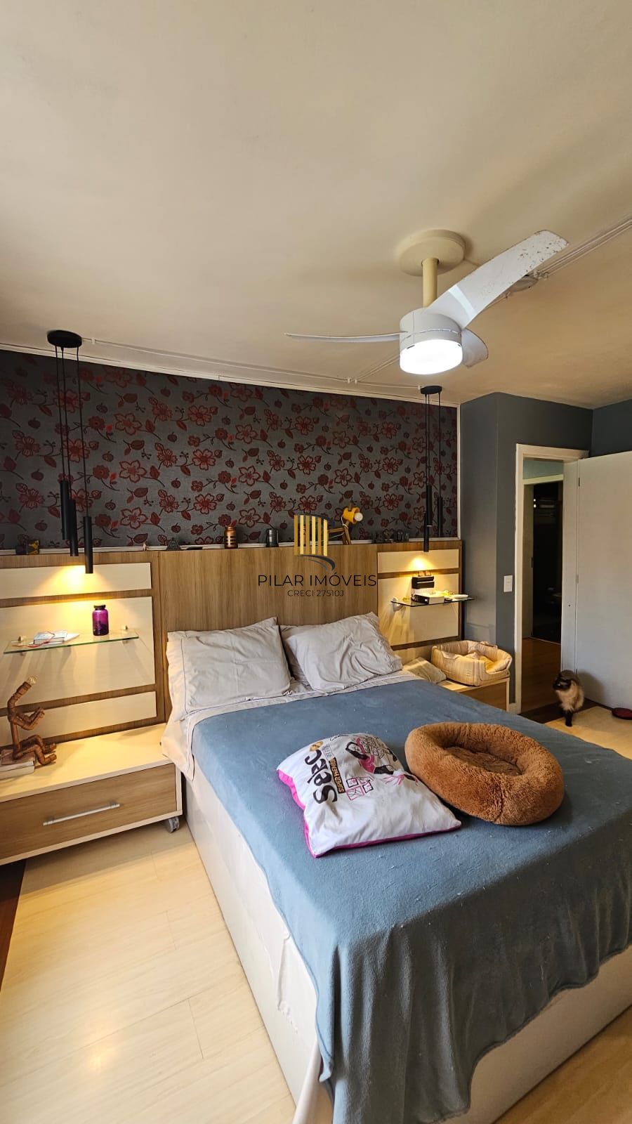 Apartamento 2 dormitórios no bairro Cristal