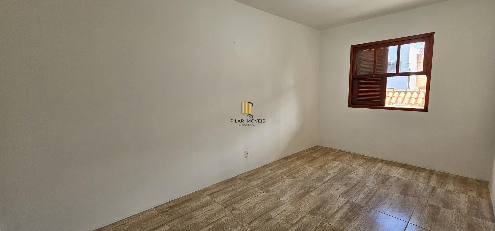 Casa 4 dormitórios no bairro Hípica