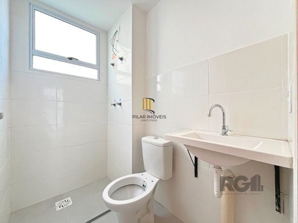 Apartamento 2 dormitórios no bairro Restinga
