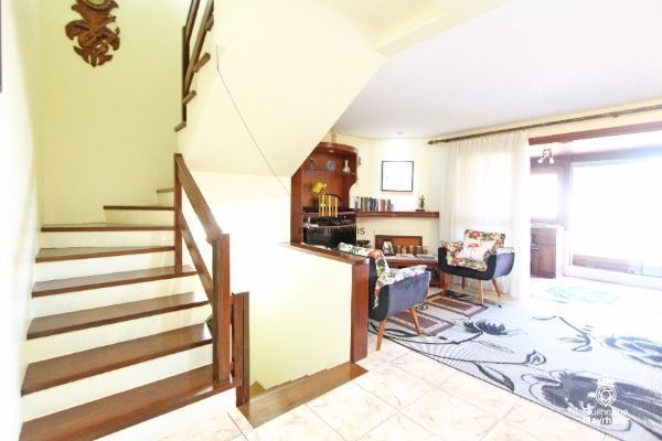 Casa Condominio para Venda - 258m², 3 dormitórios, sendo 1 suites, 2 vagas - Jardim Isabel