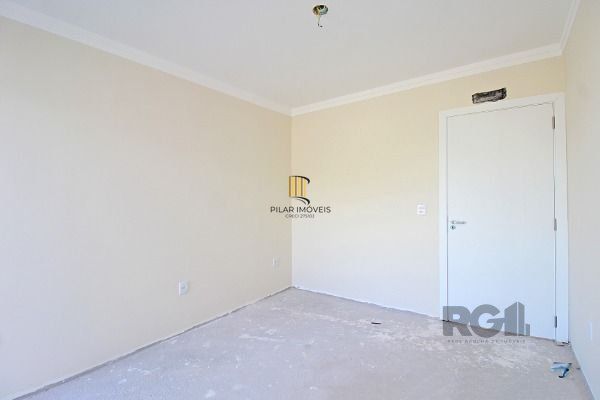 Casa em Porto Alegre, no bairro Hípica, com 3 dormitório(s), e 3 banheiros, à venda.