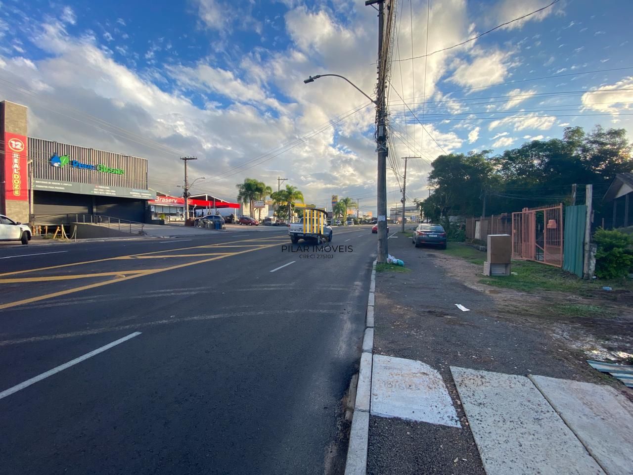 Terreno Comercial no bairro Hípica