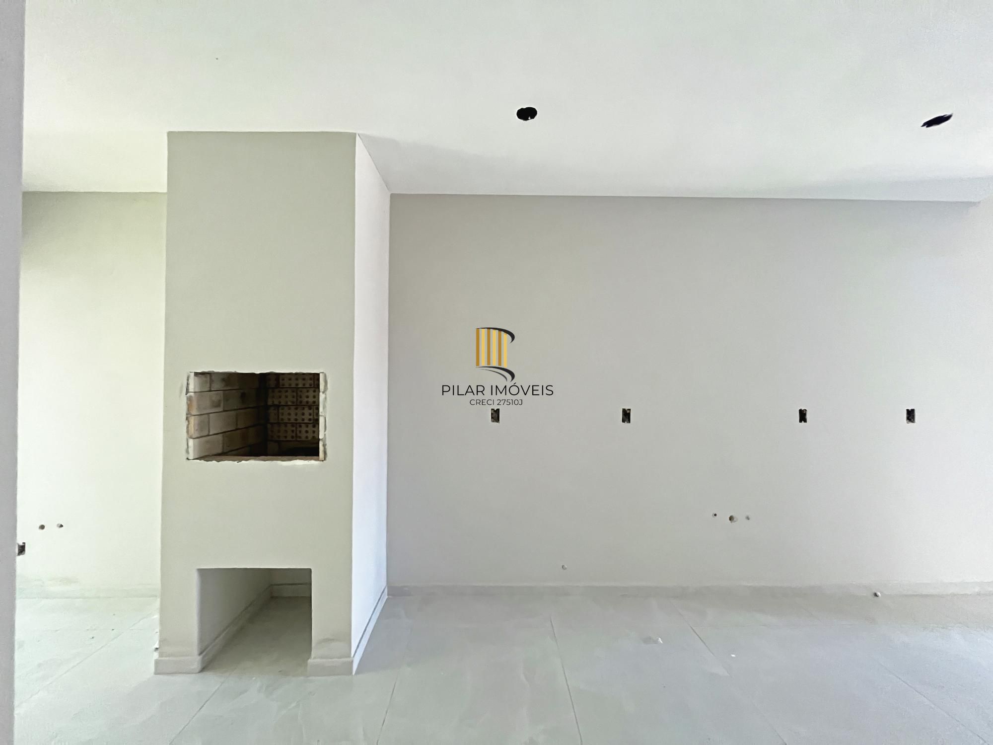 Nova ! Casa térrea 3 dormitórios com pátio amplo, bairro Hípica Boulervard !