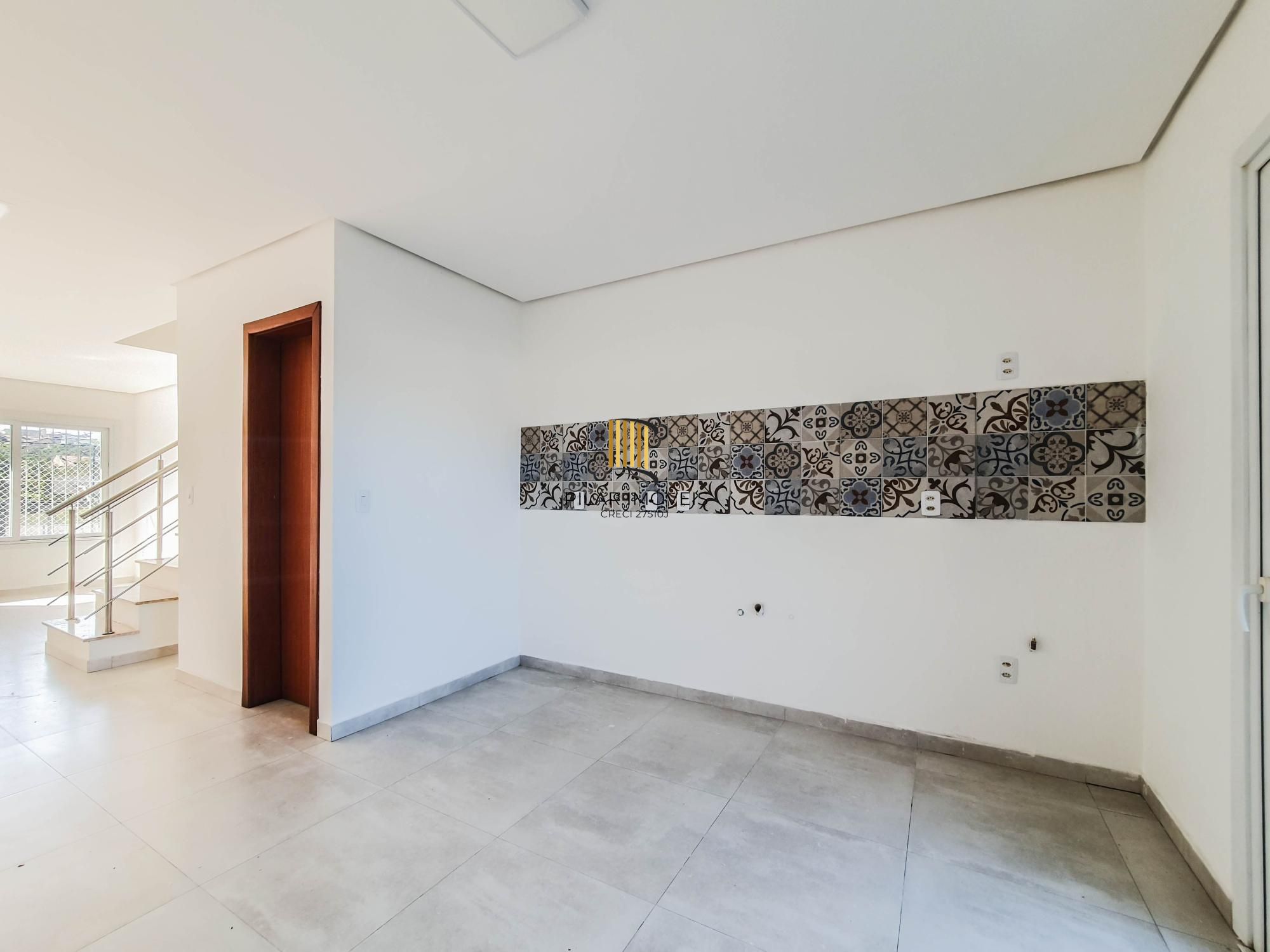 Casa 3 dormitórios no bairro Guarujá