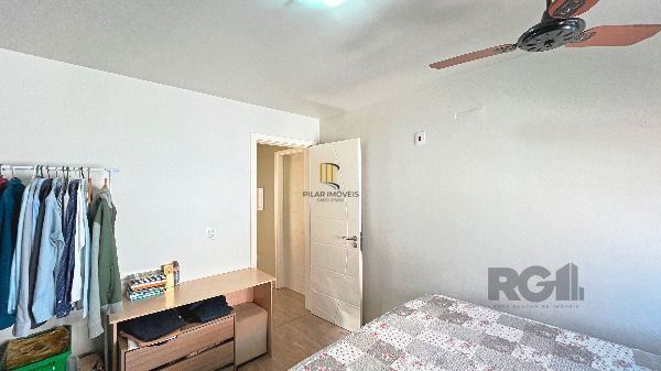 Casa em Porto Alegre, no bairro Hípica, com 3 dormitório(s), e 3 banheiros, à venda.