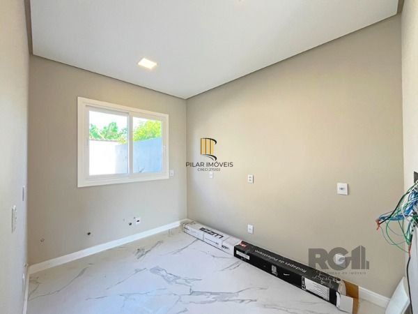 Casa para Venda - 120m², 3 dormitórios, sendo 1 suites, 2 vagas - Hípica
