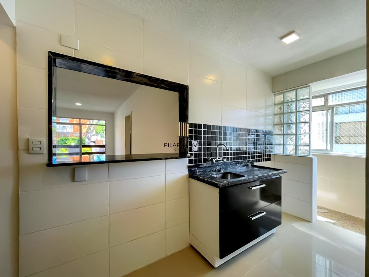 Apartamento 2 dormitórios no bairro Tristeza