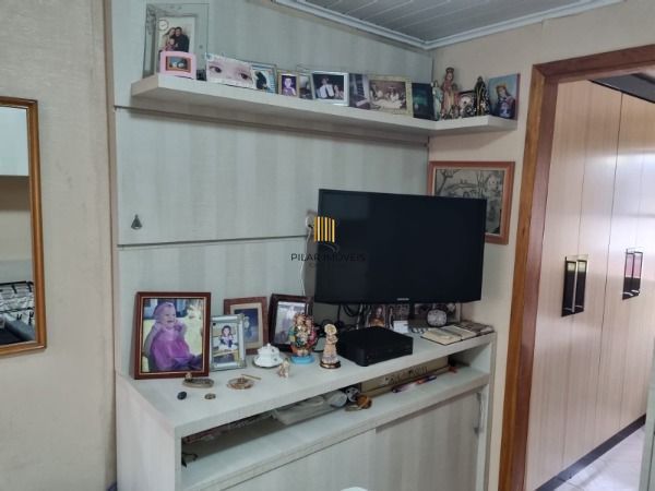 Casa Condominio em Porto Alegre, no bairro Cavalhada, com 2 dormitório(s), e 2 banheiros, à venda.