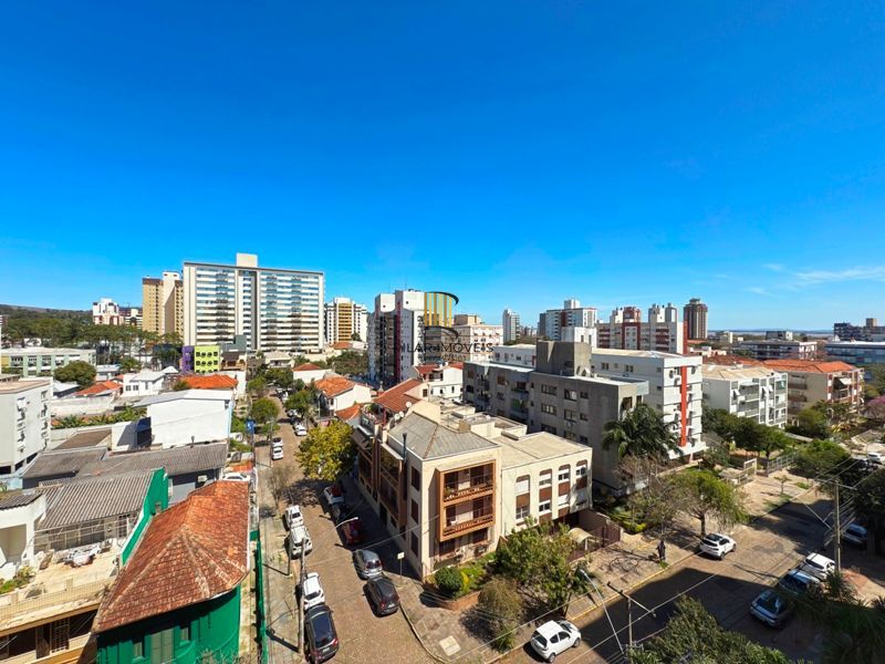 Apartamento com 2 dormitórios, 2 vagas, 65m2 coração do Menino Deus.