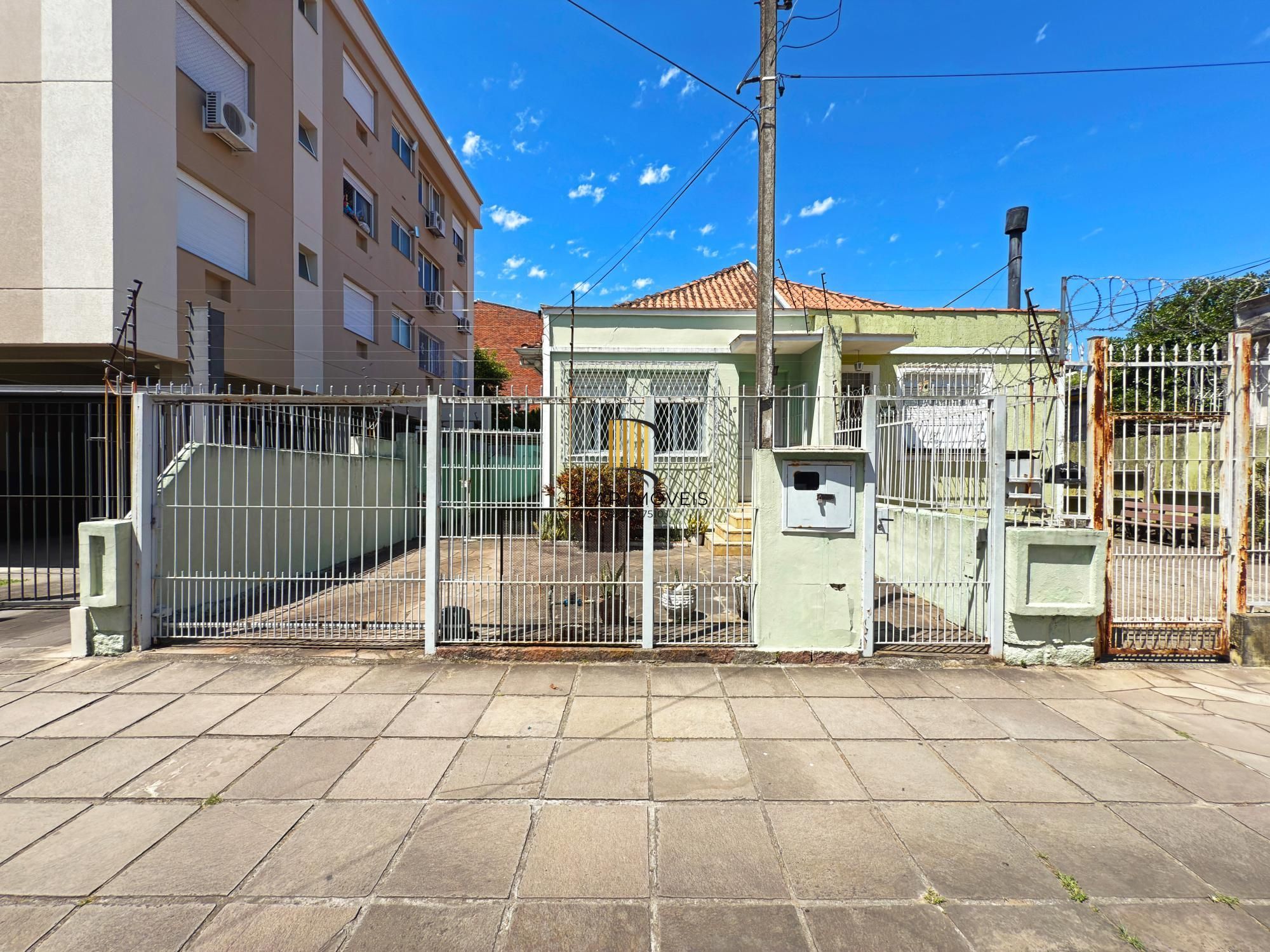 casa térrea 03 dormitórios - 128m² no Partenon