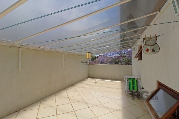Casa Condominio para Venda - 197m², 3 dormitórios, sendo 1 suites, 2 vagas - Tristeza