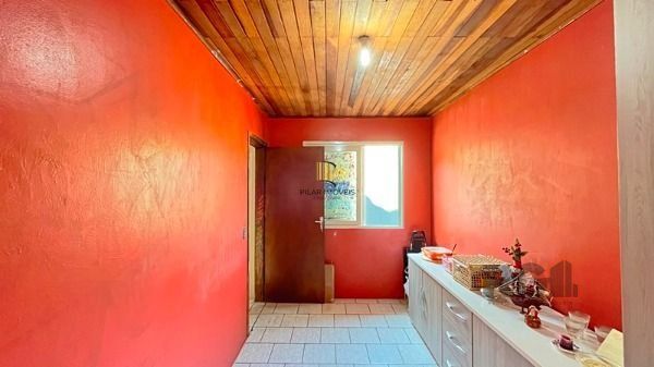 Casa Condominio em Porto Alegre, no bairro Tristeza, com 3 dormitório(s), e 3 banheiros, à venda.