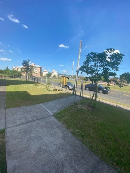 Apartamento em Porto Alegre, no bairro Restinga, com 2 dormitório(s), e 2 banheiros, à venda.