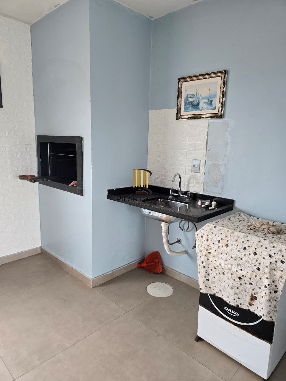 Casa 3 dormitórios no bairro Hípica