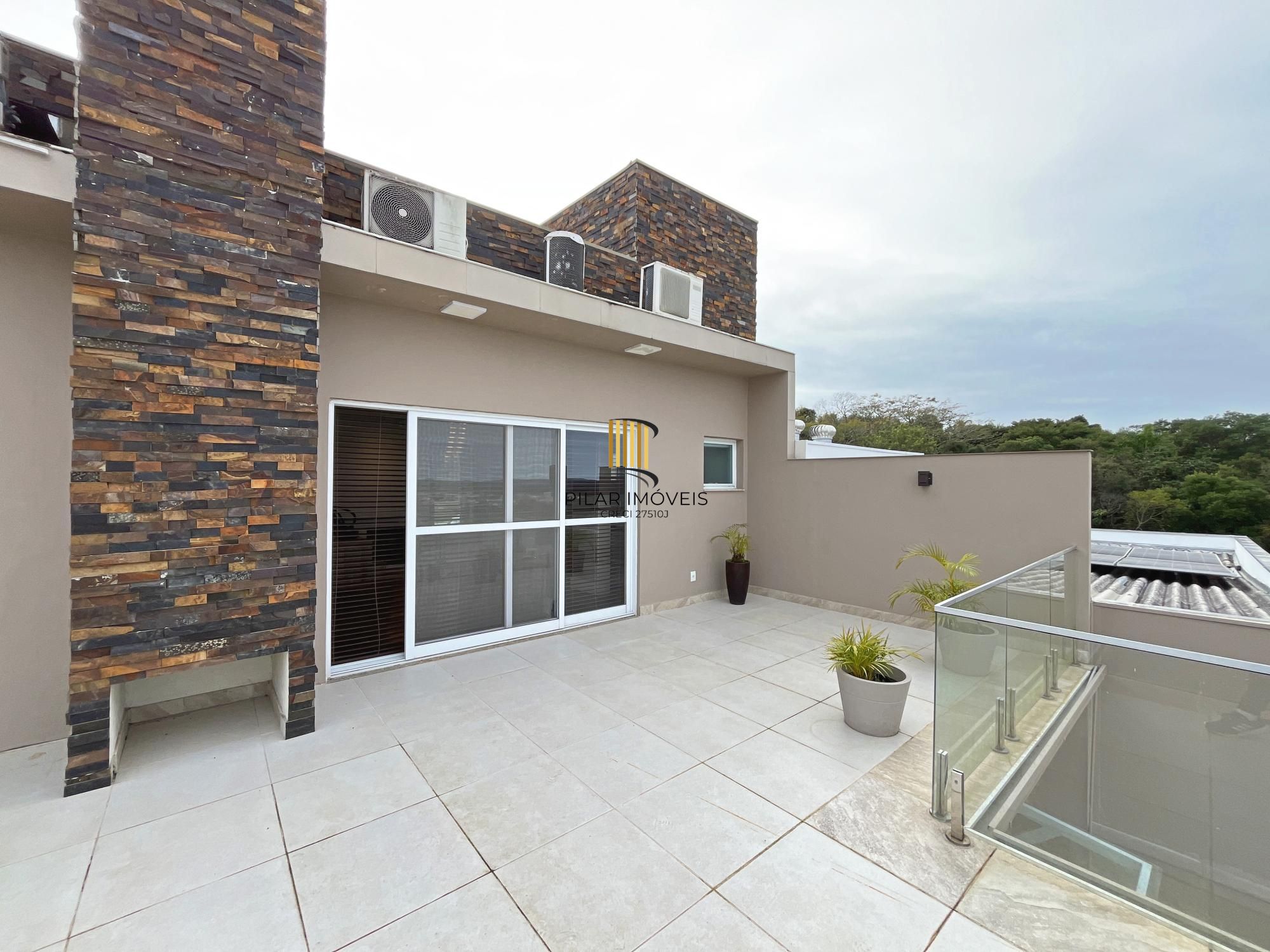 Casa de Condomínio 3 dormitórios no bairro Hípica