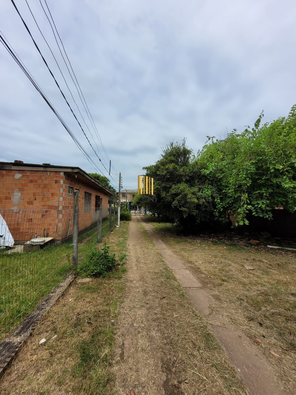 Oportunidade Estratégica: Terreno de 2.400m² próximo à Av. Juca Batista